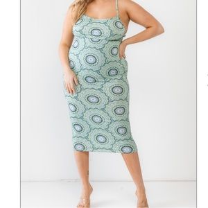 NEW Plus Size Stretchy Ivory & Lime Abstract Print Sleeveless Midi Length